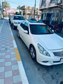 Infiniti G37